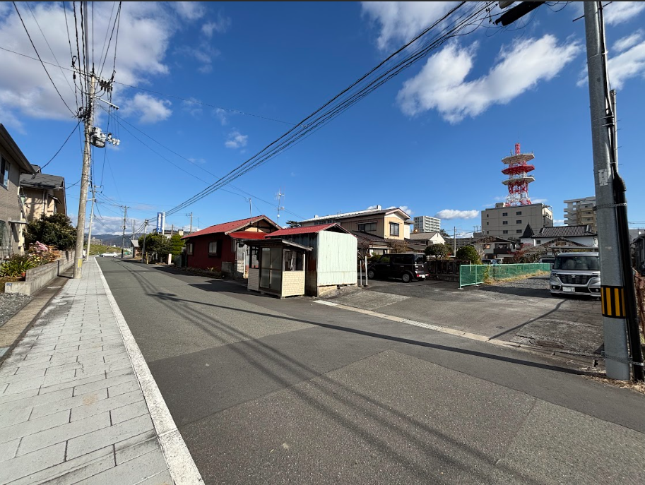売却事例#3　県外在住の3兄弟が実家を相続し、遠隔で売却に成功！｜一関市田村町の230坪の土地